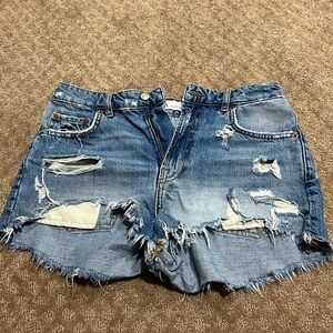 Zara denim shorts with rips size 6